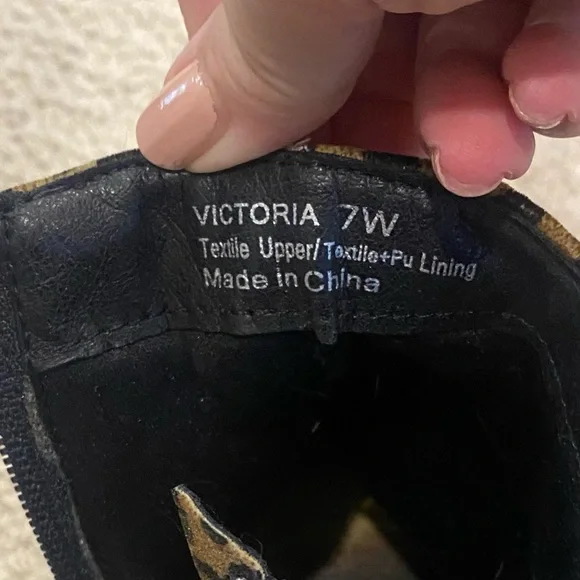 Bellini Leopard Ankle Booties 7W - Picture 4 of 5